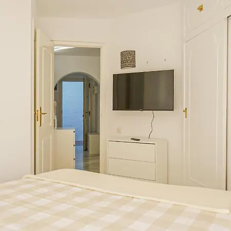 Апартаменты Jardines De Calahonda *